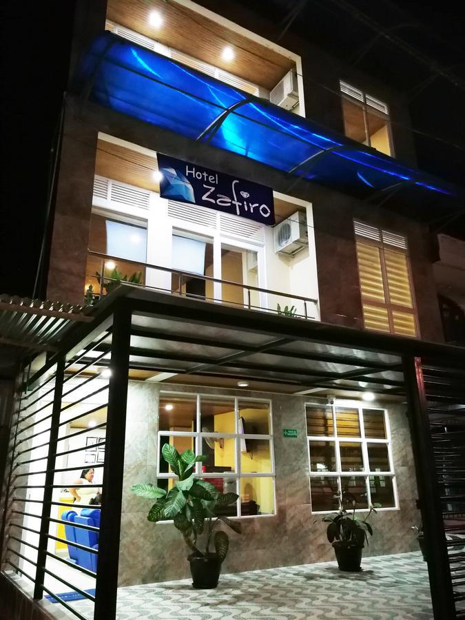 Hotel Zafiro Leticia Kültér fotó