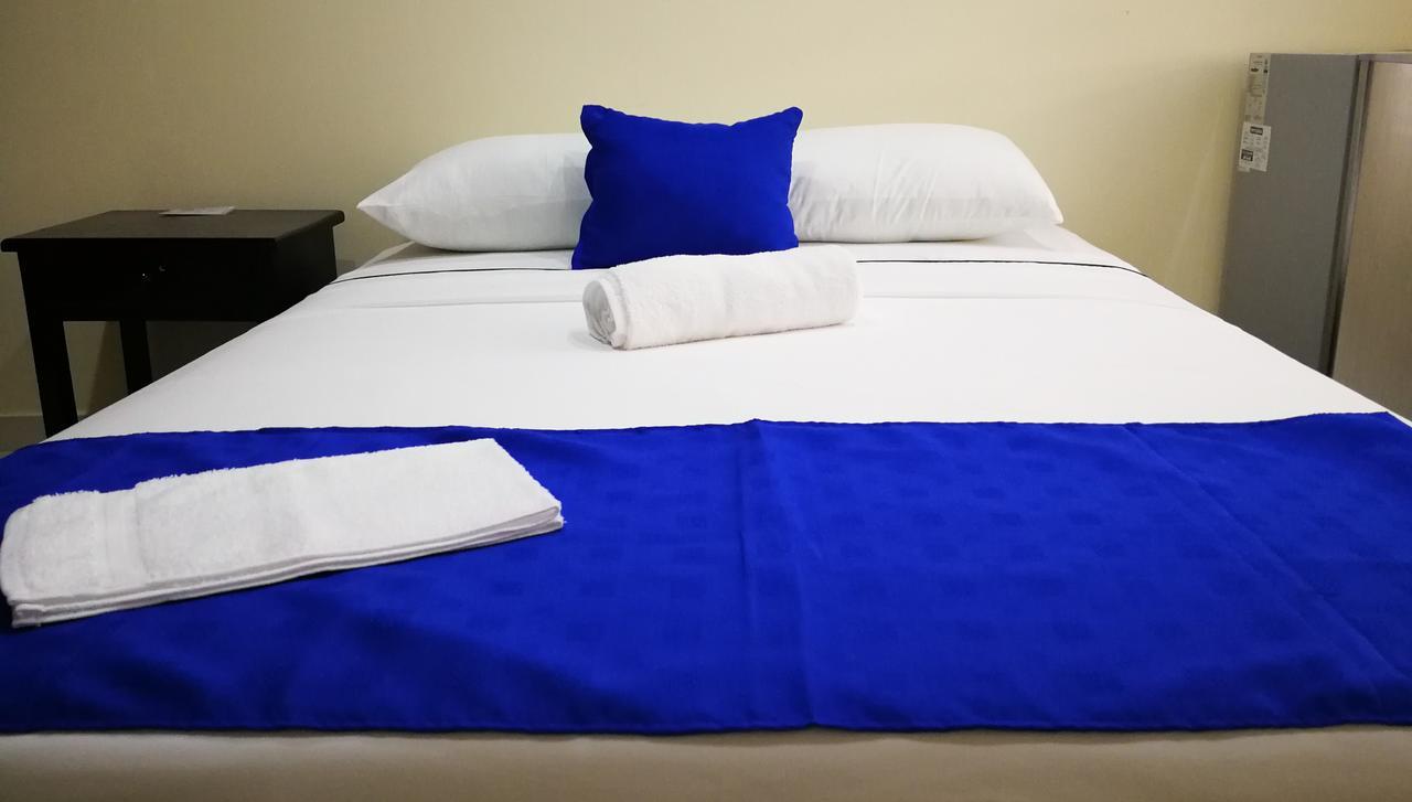 Hotel Zafiro Leticia Kültér fotó