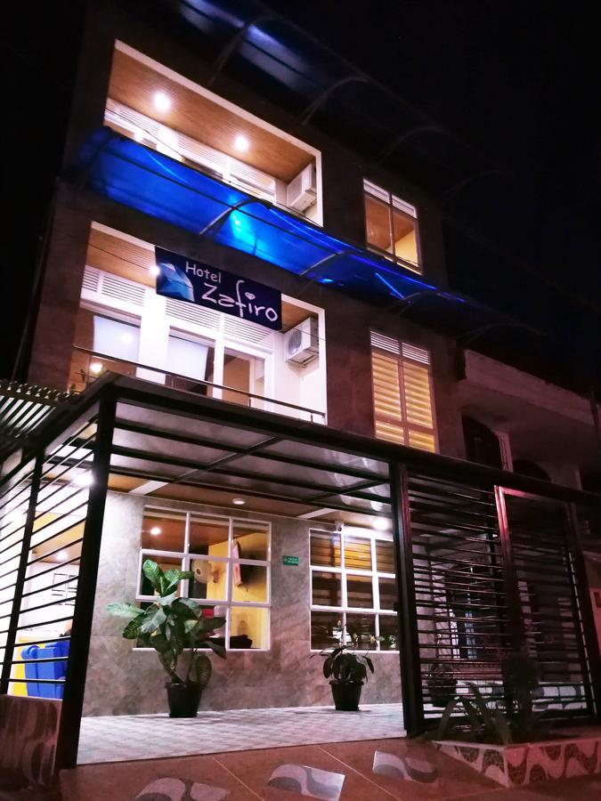 Hotel Zafiro Leticia Kültér fotó